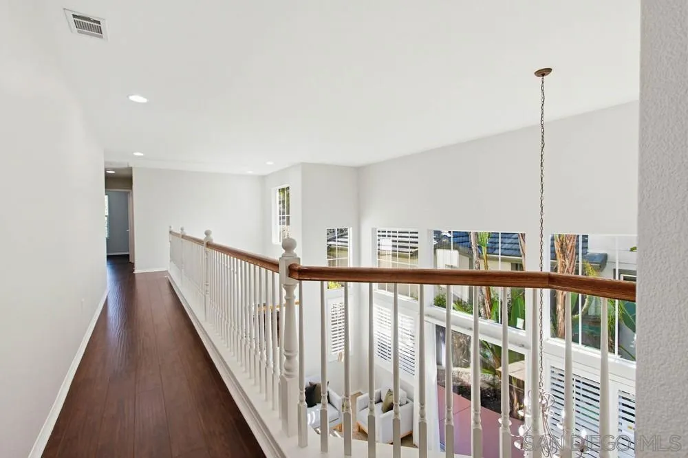 5423 Foxtail Loop, Carlsbad, California 92010 home-pic-37