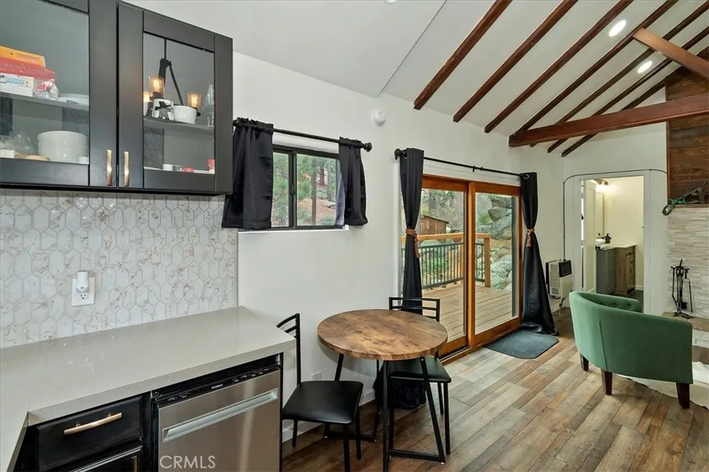 898 Brier Trail, Big Bear Lake, California 92315 home-pic-12
