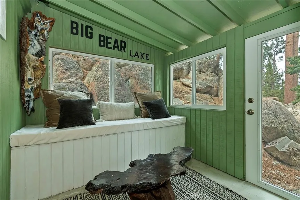 898 Brier Trail, Big Bear Lake, California 92315 home-pic-23