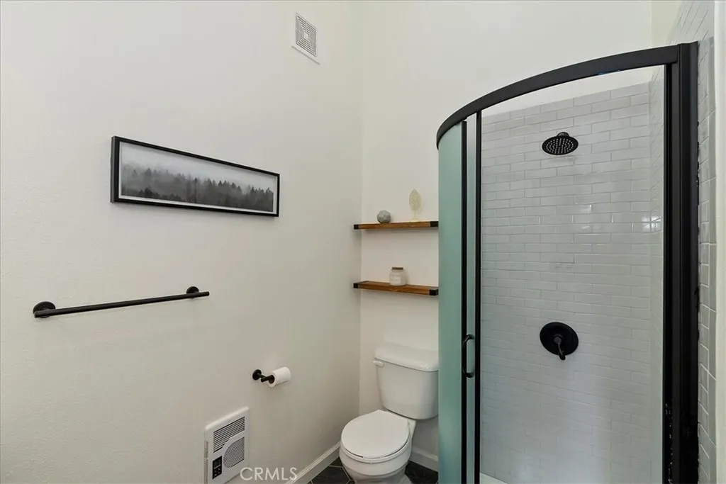 898 Brier Trail, Big Bear Lake, California 92315 home-pic-17