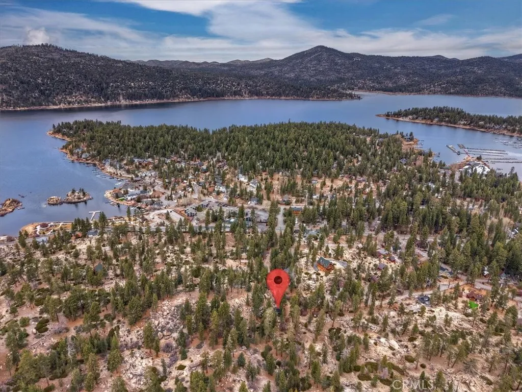 898 Brier Trail, Big Bear Lake, California 92315 home-pic-40