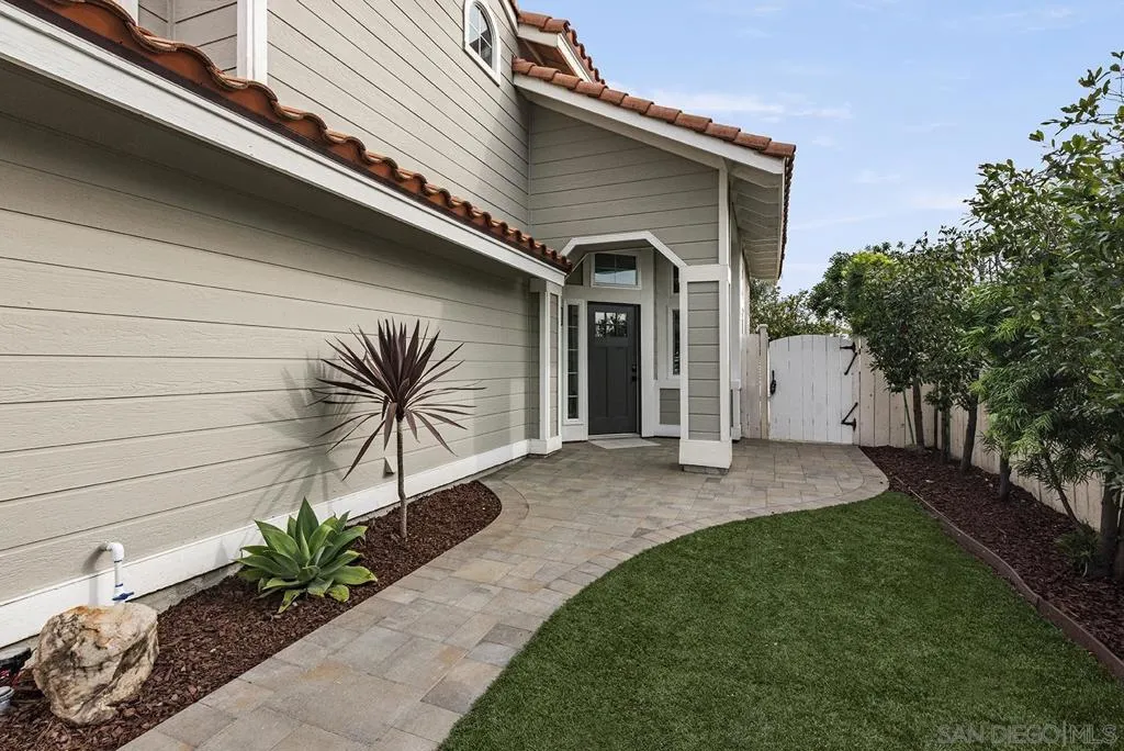 14811 Summerbreeze Way, San Diego, California 92128 home-pic-3