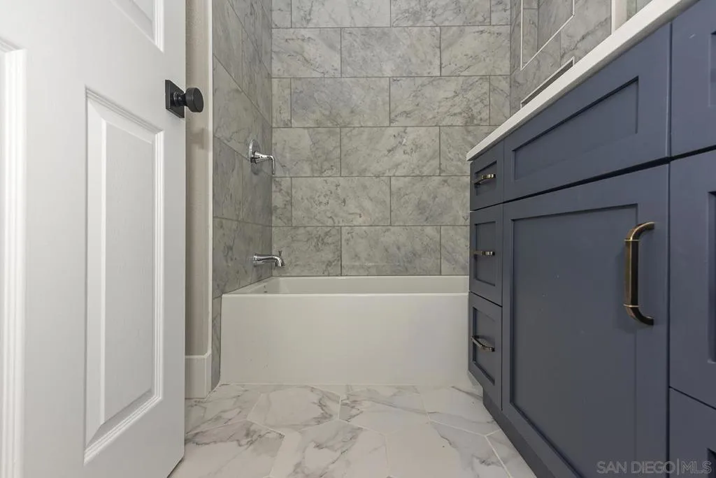 14811 Summerbreeze Way, San Diego, California 92128 home-pic-20