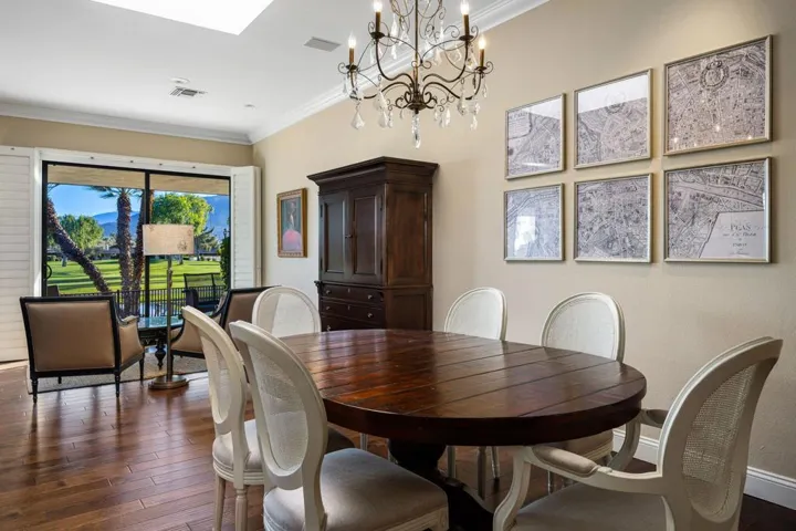 Dinning Area on the View