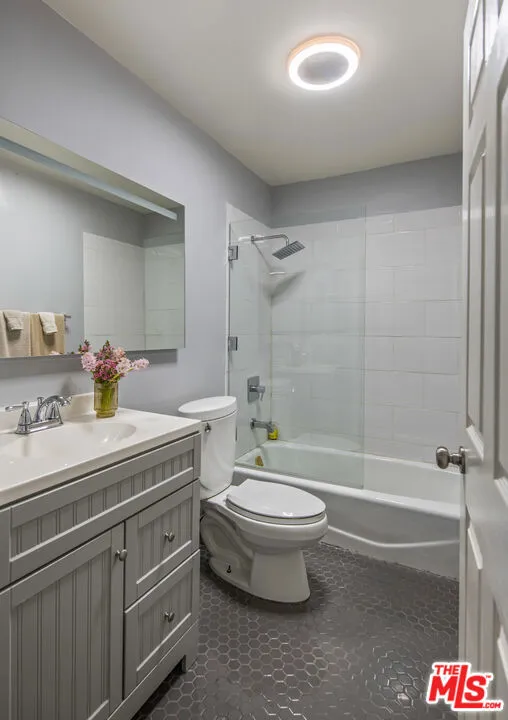8032 Willow Glen Road, Los Angeles, California 90046 home-pic-16