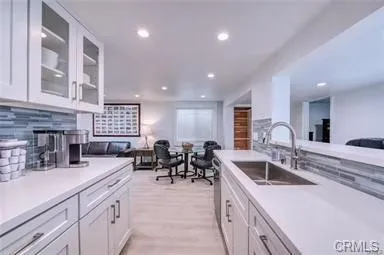 1825 W Balboa Boulevard, Newport Beach, California 92663 home-pic-34