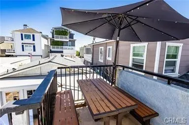 1825 W Balboa Boulevard, Newport Beach, California 92663 home-pic-18