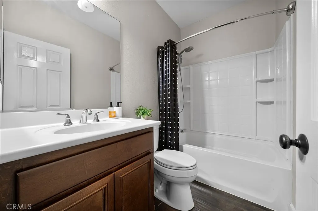 4457 Owens Street 101, Corona, California 92883 home-pic-19