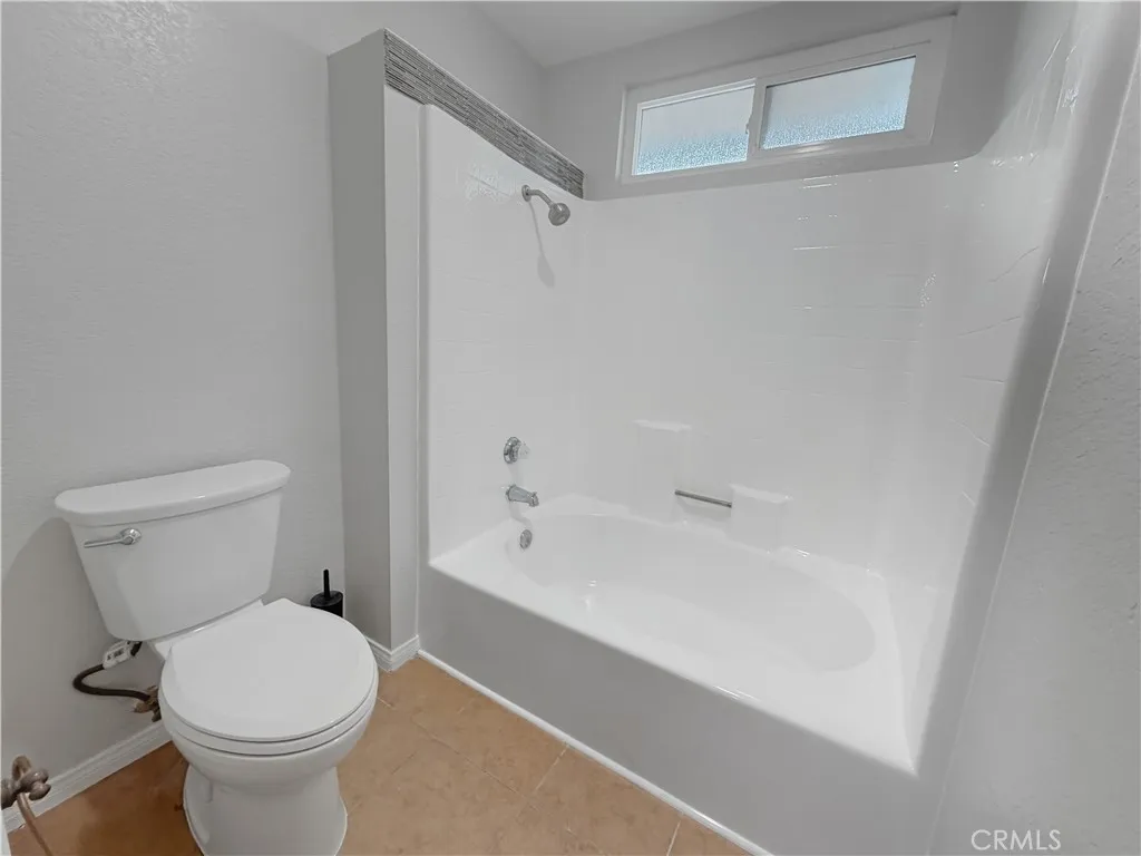 14412 Mountain High, Fontana, California 92337 home-pic-18