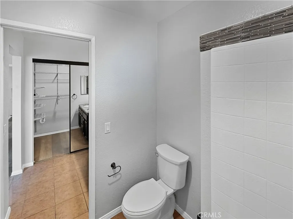 14412 Mountain High, Fontana, California 92337 home-pic-19