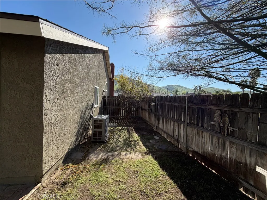 14412 Mountain High, Fontana, California 92337 home-pic-26