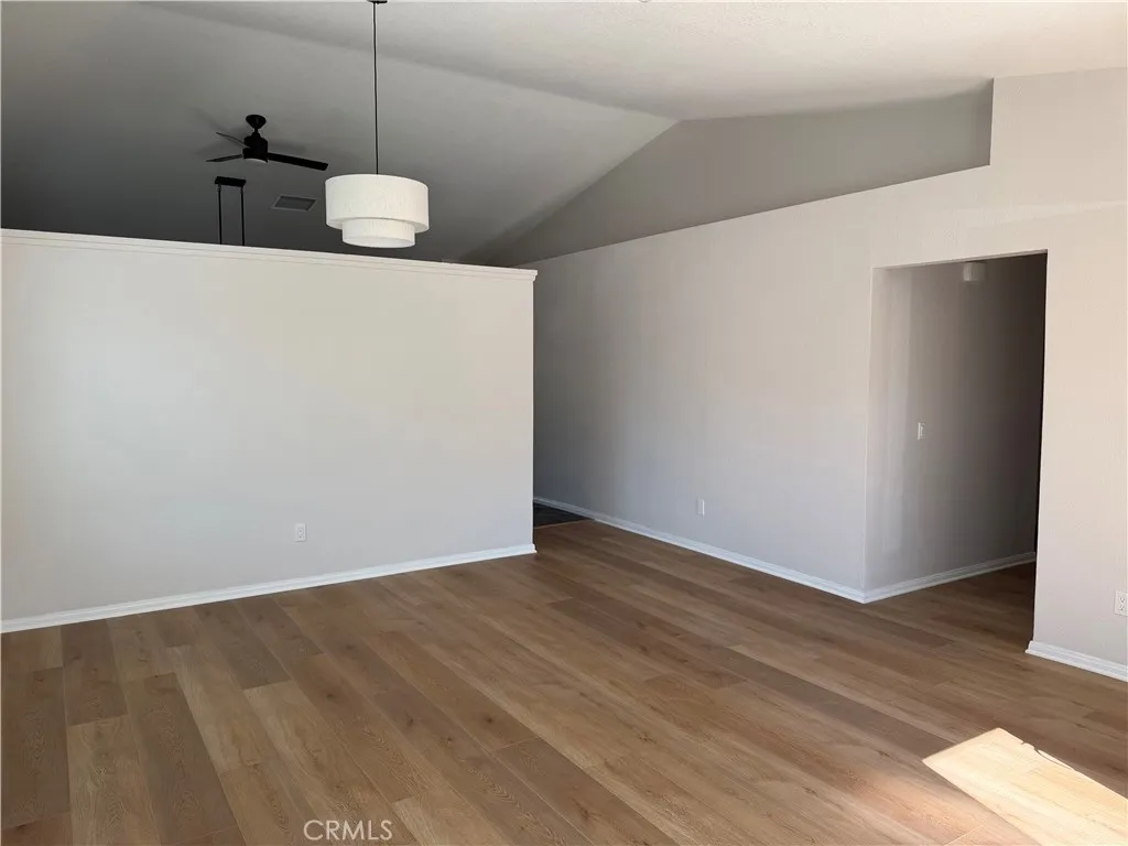 14412 Mountain High, Fontana, California 92337 home-pic-5