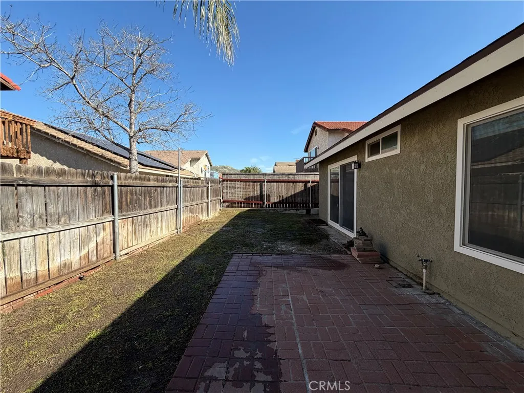 14412 Mountain High, Fontana, California 92337 home-pic-25