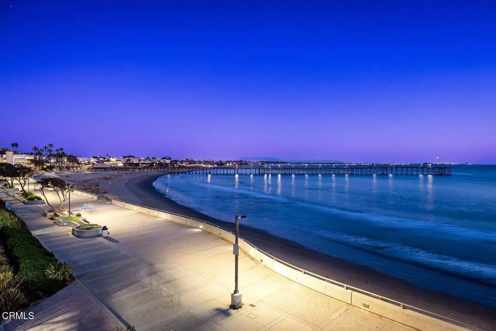 350 Paseo De Playa #202