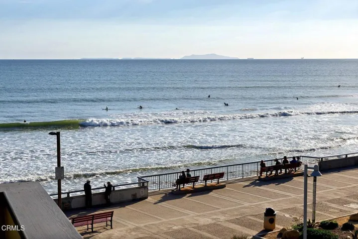 350 Paseo De Playa #202
