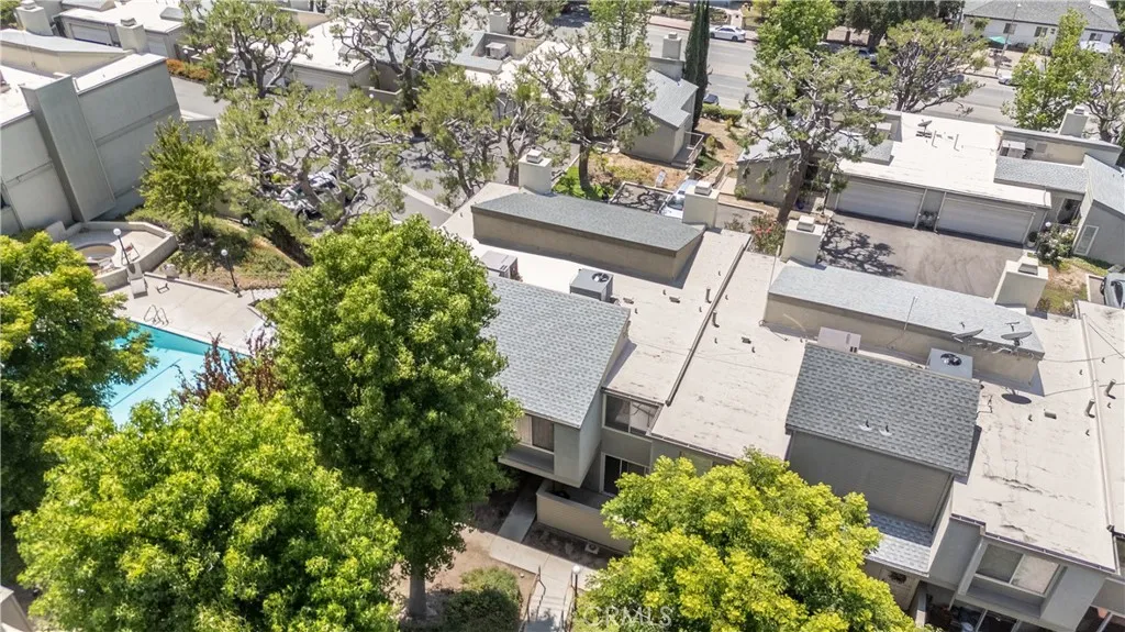 15786 Midwood, Granada Hills, California 91344 home-pic-1