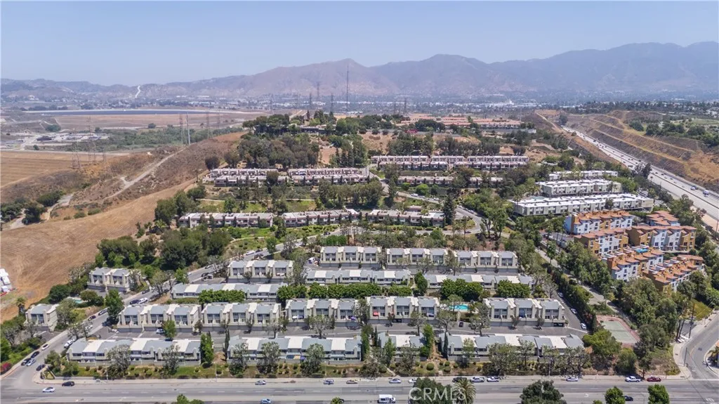 15786 Midwood, Granada Hills, California 91344 home-pic-25