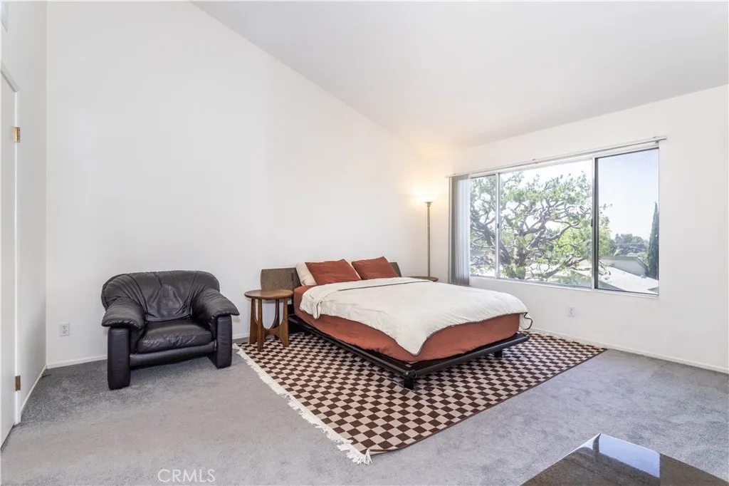 15786 Midwood, Granada Hills, California 91344 home-pic-15