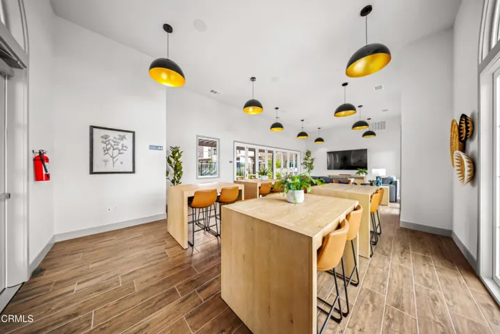 WH-MLS Size - Amenities-17