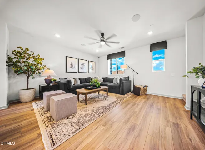 WH-MLS -Palmera Model B Living Room_-12