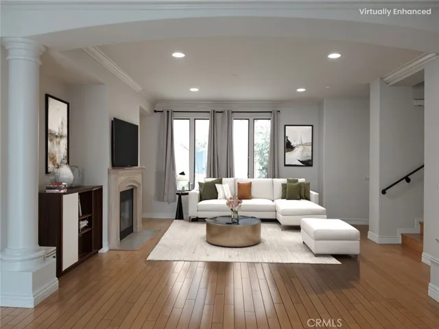 Virtually Staged