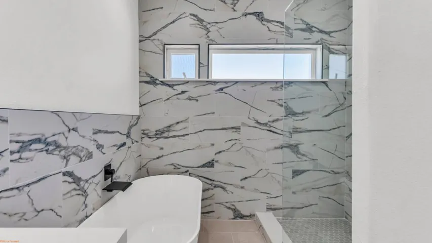 23-Were Focused 67855 Cactus Apple-23