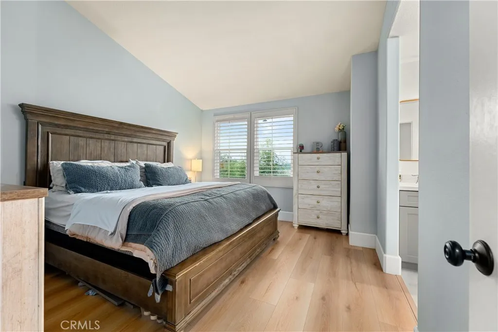 1370 S Country Glen, Anaheim Hills, California 92808 home-pic-6