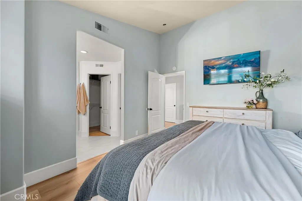 1370 S Country Glen, Anaheim Hills, California 92808 home-pic-22