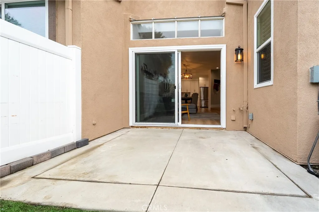 1370 S Country Glen, Anaheim Hills, California 92808 home-pic-32