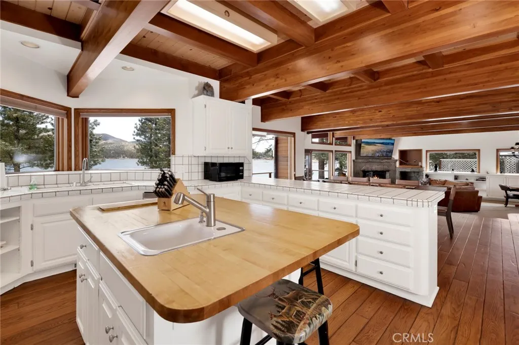 251 N Eureka Drive, Big Bear, California 92315 home-pic-20