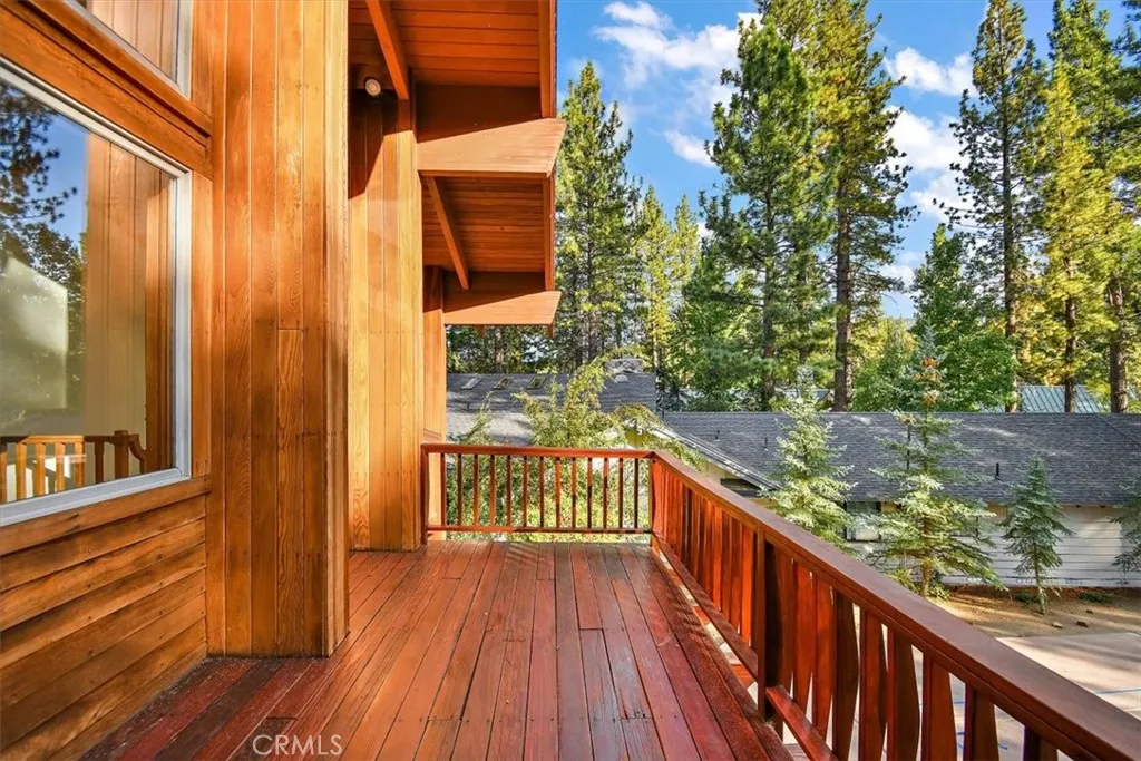 251 N Eureka Drive, Big Bear, California 92315 home-pic-45