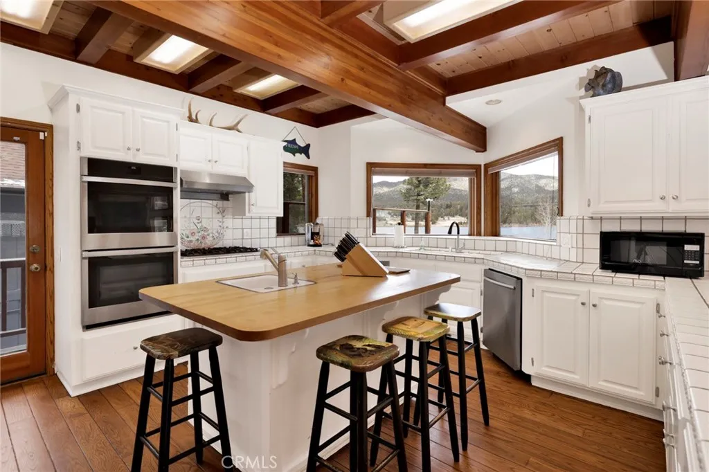 251 N Eureka Drive, Big Bear, California 92315 home-pic-19