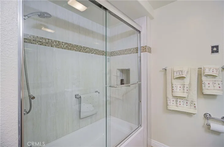 949 Calle Aragon Unit B, Laguna Woods, California 92637