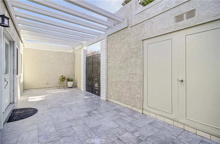 949 Calle Aragon Unit B, Laguna Woods, California 92637