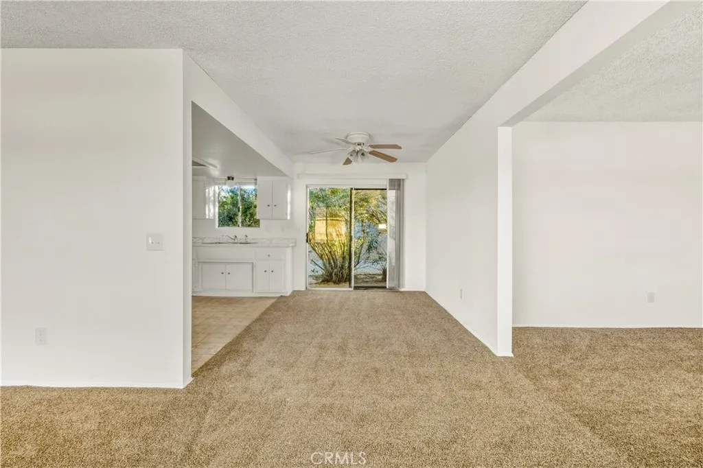 6206 Abronia, 29 Palms, California 92277 home-pic-17