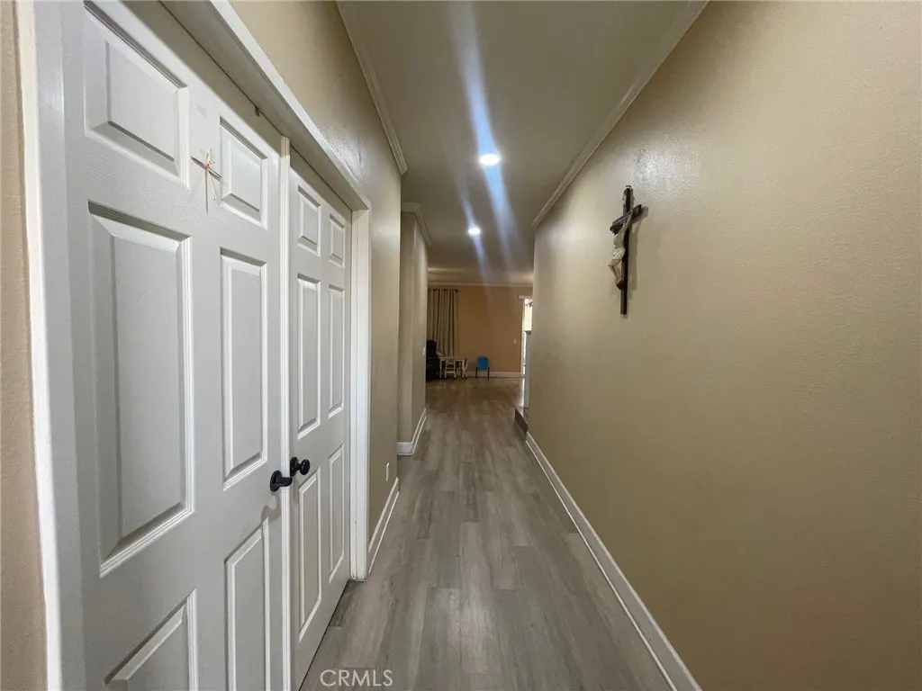 26871 Snow Canyon Circle, Moreno Valley, California 92555 home-pic-4