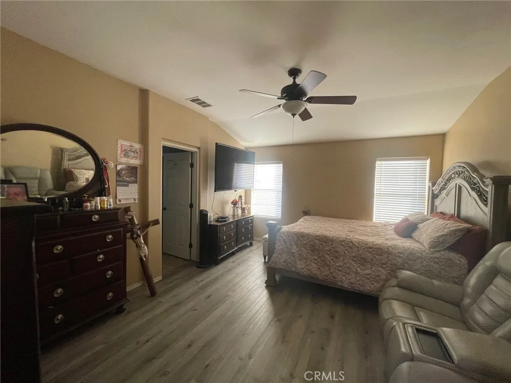 26871 Snow Canyon Circle, Moreno Valley, California 92555 home-pic-12