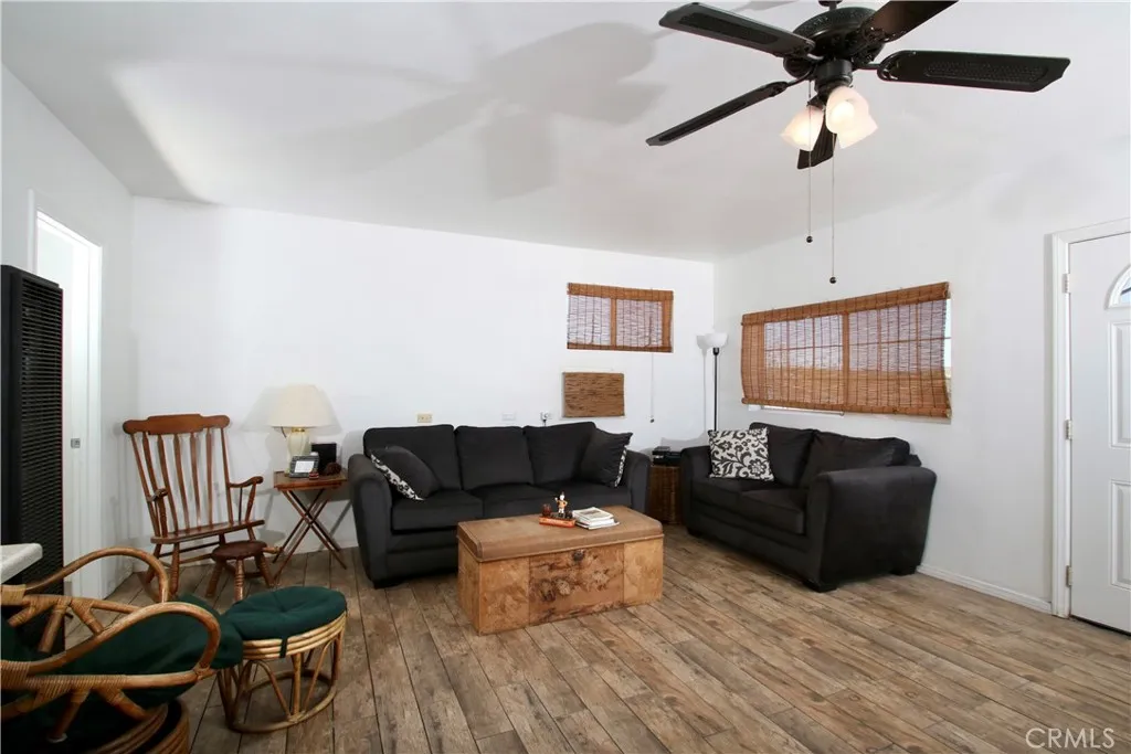 2029 Wamego, Landers, California 92285 home-pic-14