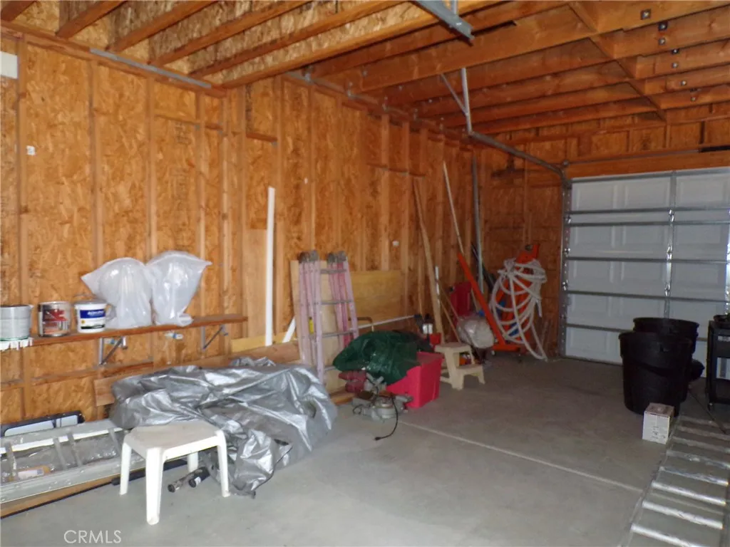 2029 Wamego, Landers, California 92285 home-pic-46