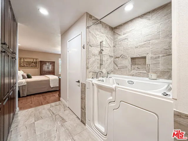 20151 Village 20, Camarillo, California 93012