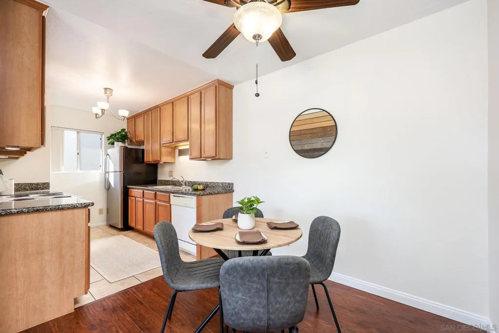 459 Ballantyne St 31, El Cajon, California 92020 home-pic-8