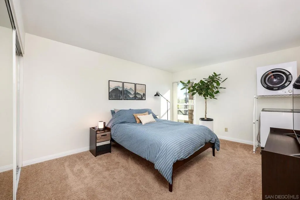 459 Ballantyne St 31, El Cajon, California 92020 home-pic-12