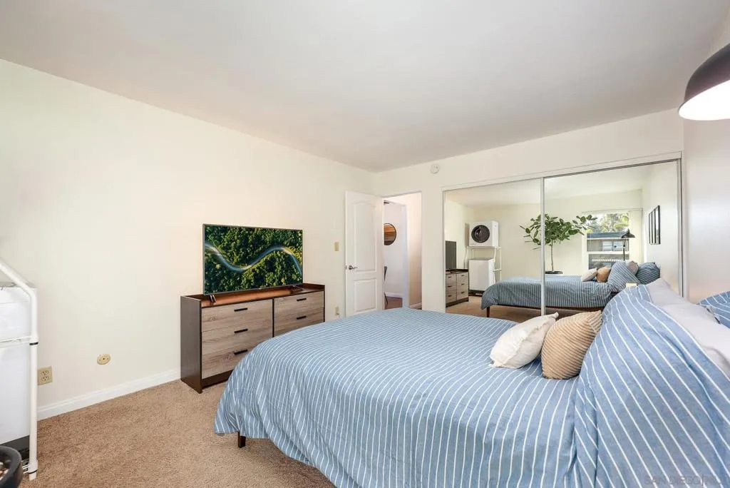 459 Ballantyne St 31, El Cajon, California 92020 home-pic-13