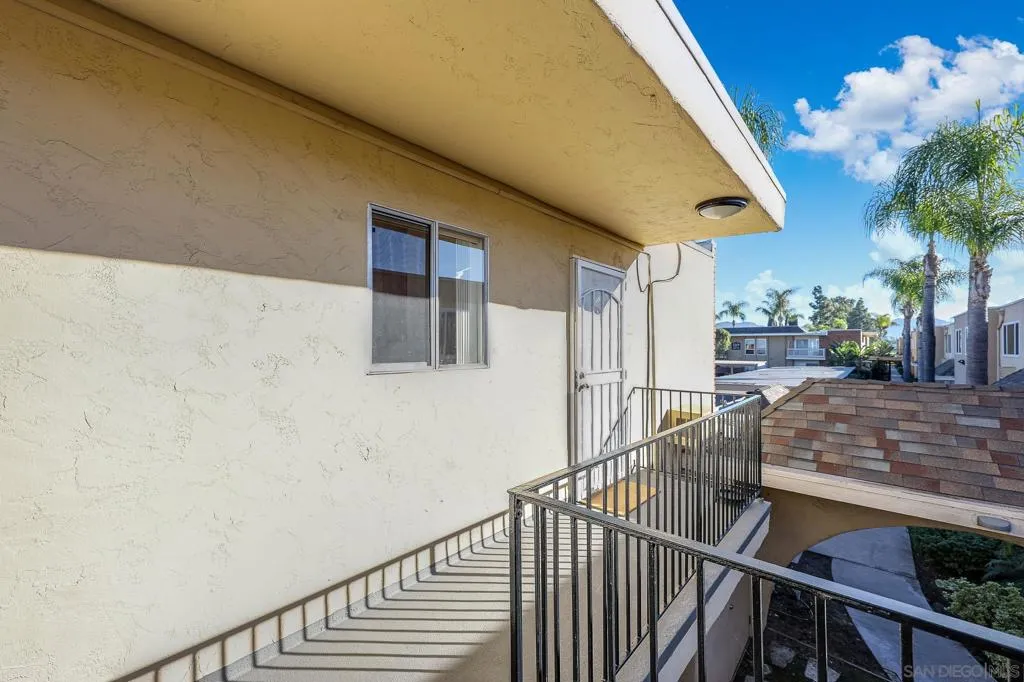 459 Ballantyne St 31, El Cajon, California 92020 home-pic-3
