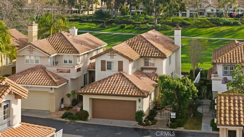15 Via Floria, Rancho Santa Margarita, California 92688 home-pic-1