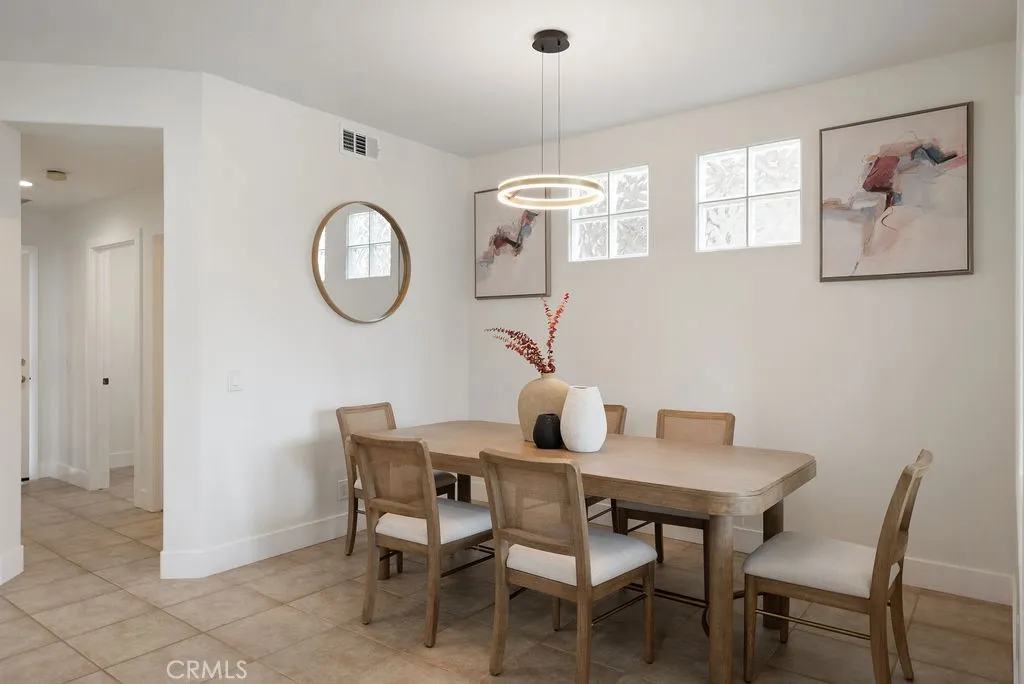 15 Via Floria, Rancho Santa Margarita, California 92688 home-pic-11