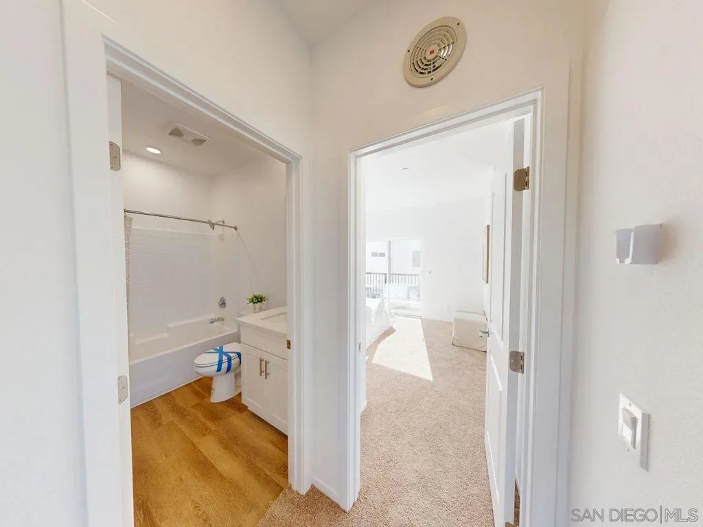 4980 Ocean View Blvd P, San Diego, California 92113 home-pic-13