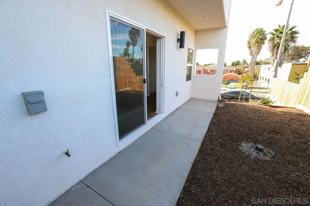 4980 Ocean View Blvd P, San Diego, California 92113 home-pic-10