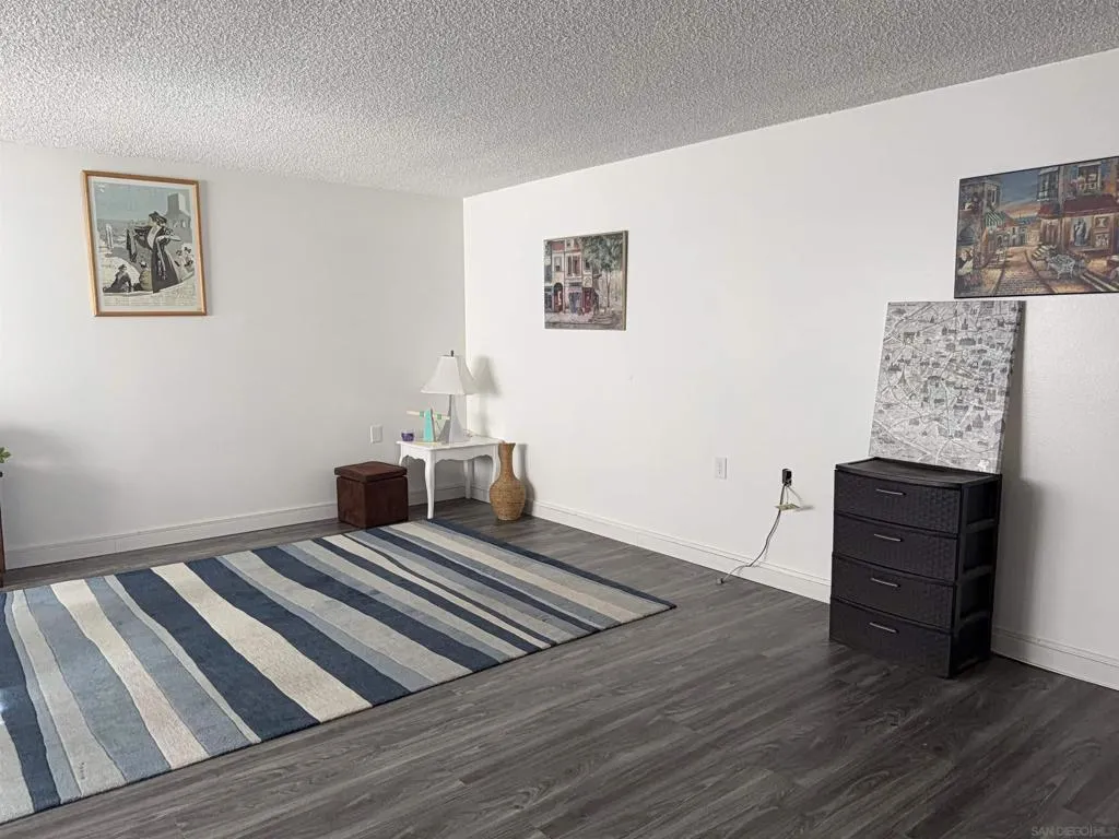 243 Calle Aragon, Laguna Woods, California 92637 home-pic-3