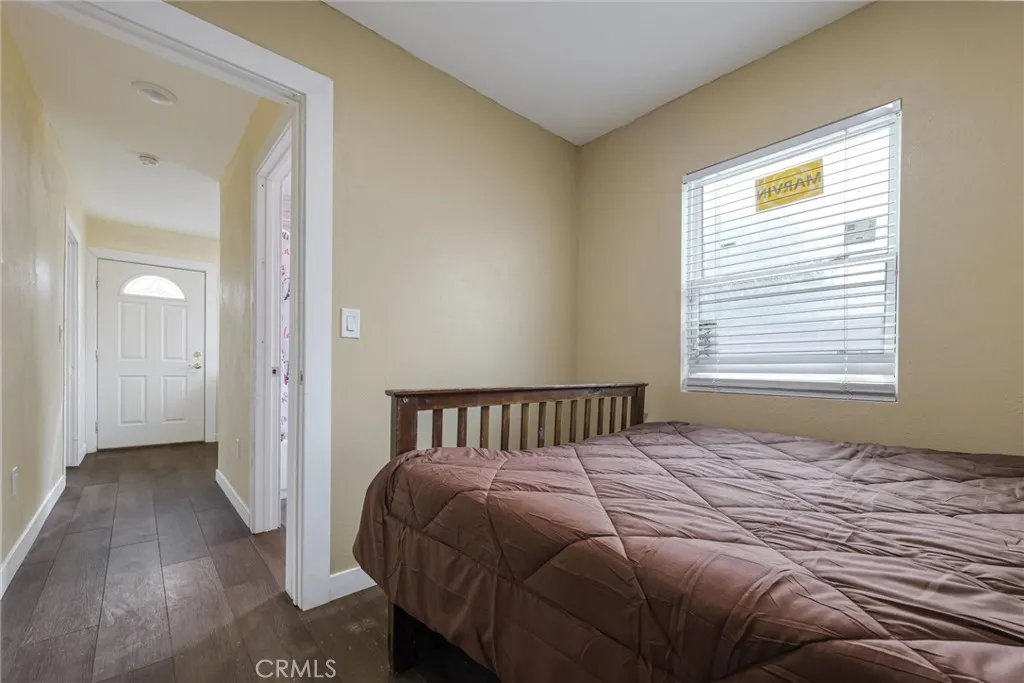 21719 Neptune, Carson, California 90745 home-pic-10